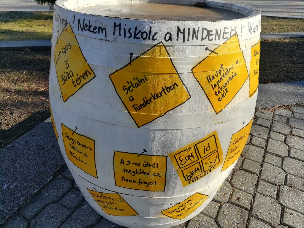 Kép