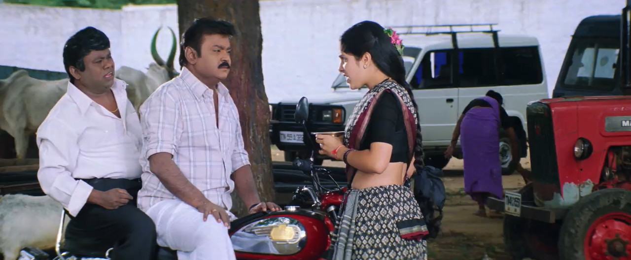 Neranja Manasu 2004 WebRip [Tamil] 480p 720p ESub Screenshot