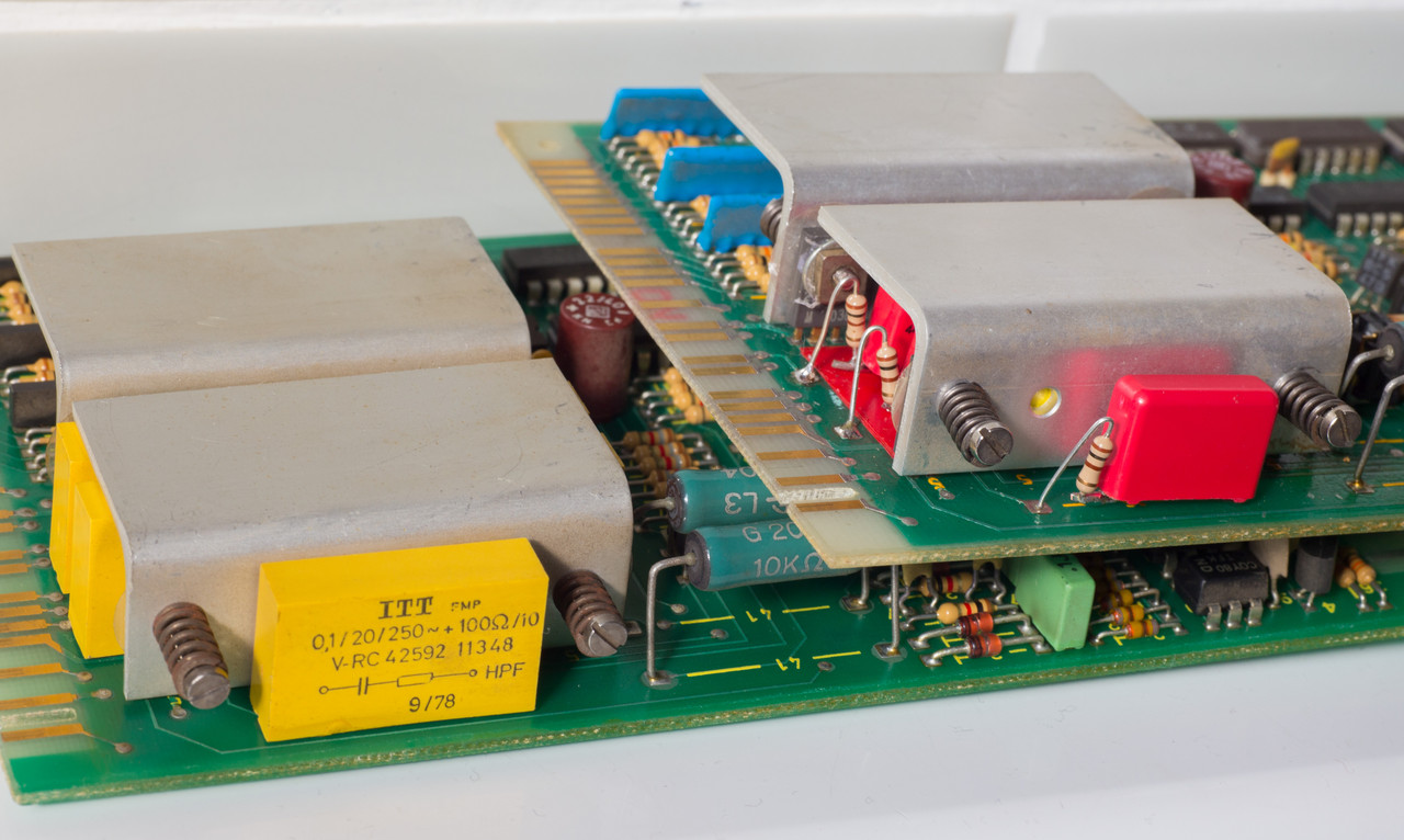 [Bild: WS12-original-und-nach-Umbau.jpg]