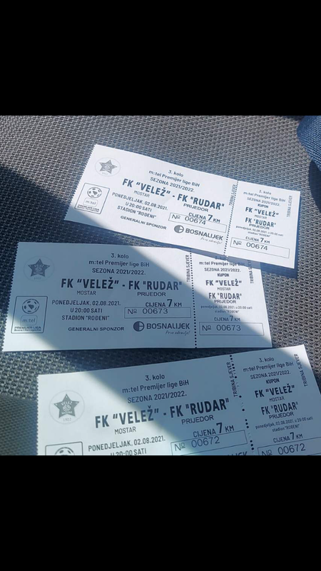 39796D51-1C3C-4051-9D9D-DC4B67F354FC