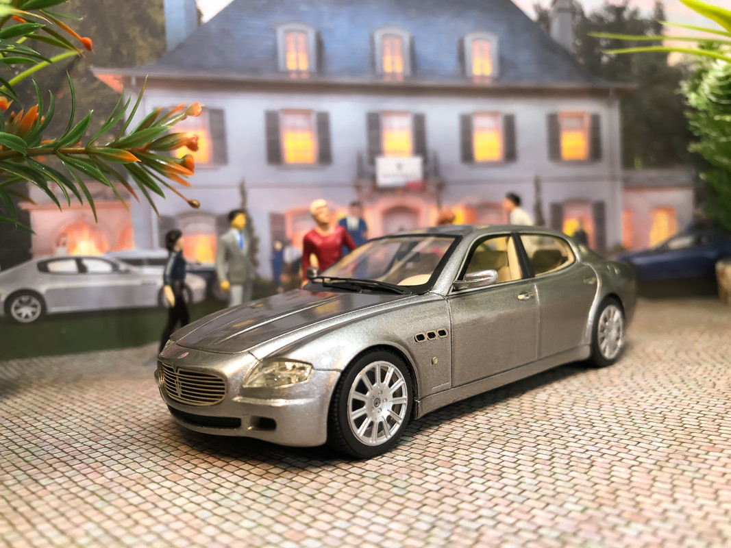 104995F6-9008-4379-8603-5373149785B8