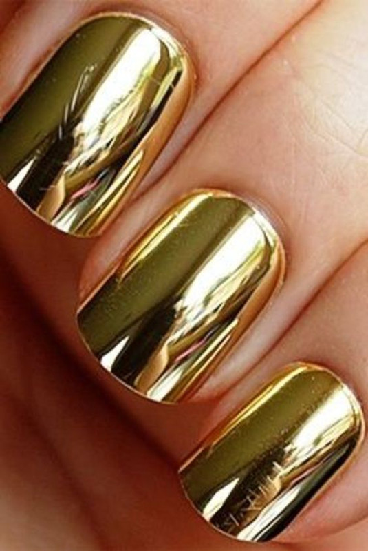 goldfingernails.jpg