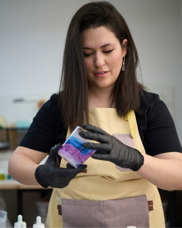 Photo of the instructor, Ollivia Carter