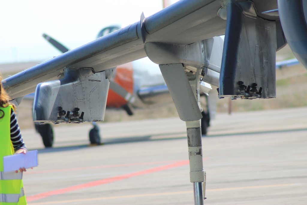 Harrier AV8 B plus II de la Armada de España - Página 2 IMG-6809