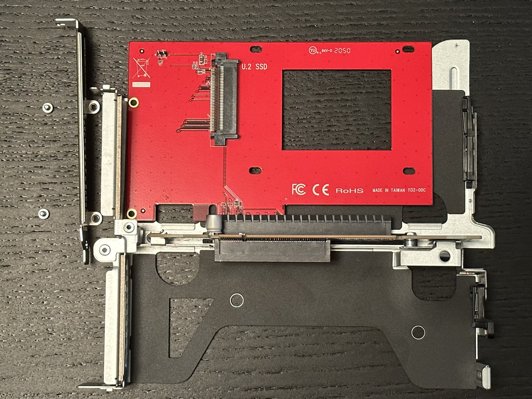 300E1514-ABA1-476B-835C-8103DF829689