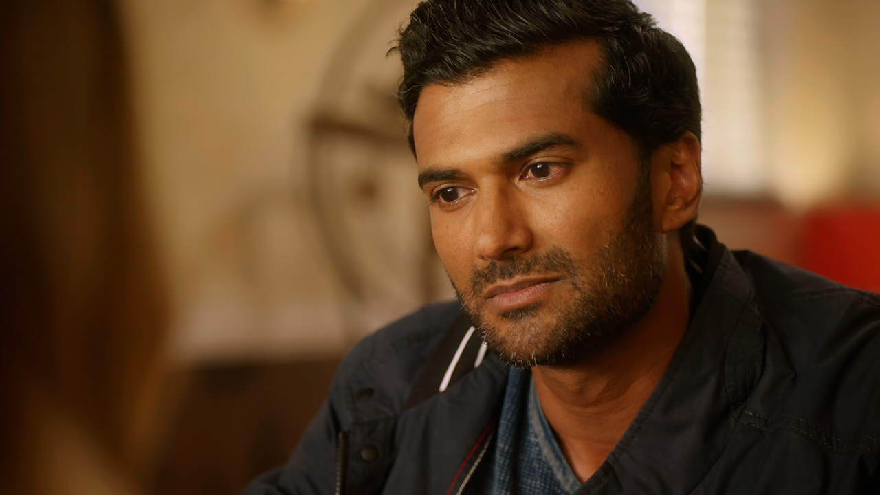 The.Flash.S06E01.Into.the.Void.1080p.10bit.AMZN.WEB-DL.AAC5.1.HEVC-Vyndros.mkv_snapshot_14.17_[2019.