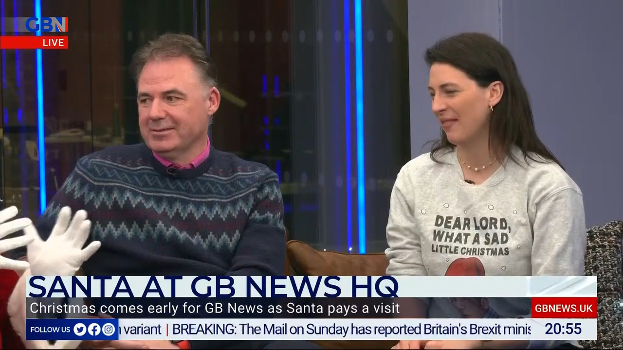 Neil Oliver Live  Saturday 18th December.mp4_snapshot_01.58.20.000