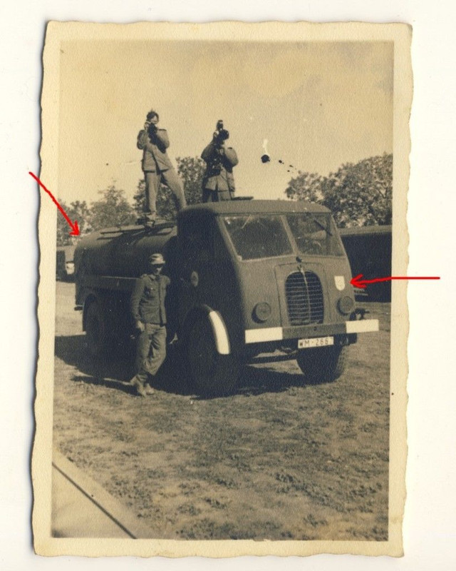 französischer BEUTE LKW - Tankwagen - RENAULT