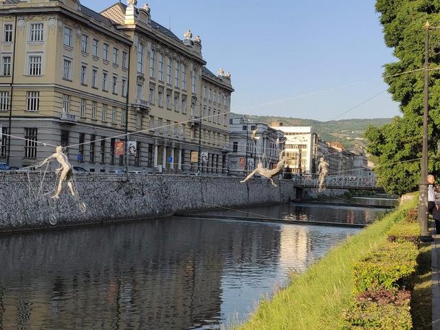 10 días por Eslovenia, Croacia y Bosnia con 3 niños. - Blogs de Europa Oriental - Sabado: Entramos a Bosnia parando en Mostar, Jablanica y Sarajevo. (37)