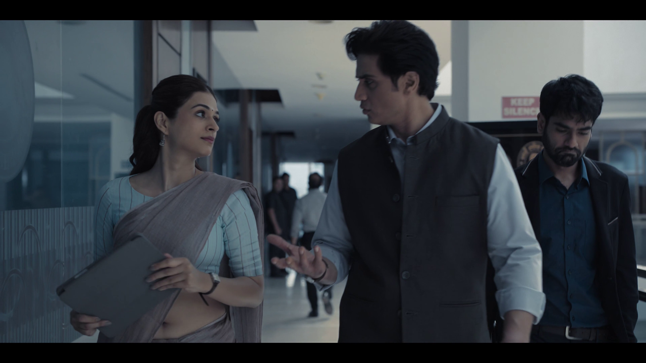 vlcsnap 2025 11 06 21h58m17s517