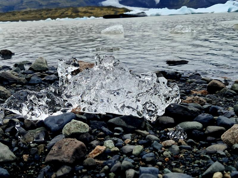 Entre hielo y ceniza. - Islandia, donde la tierra ruge. (20)