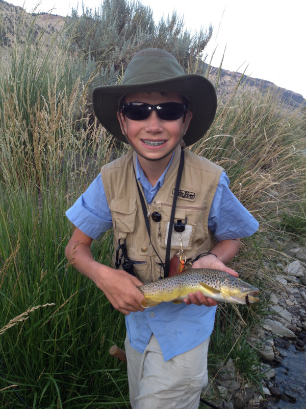 8D4572E7-C915-4F87-9A75-70F3AEF5D693