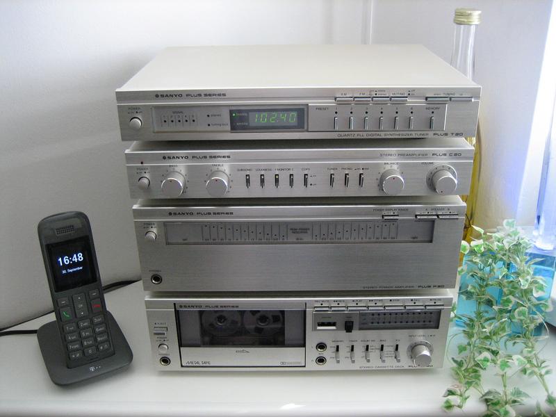 [Bild: SANYO-Plus-20-II-Midi-Anlage-001.jpg]