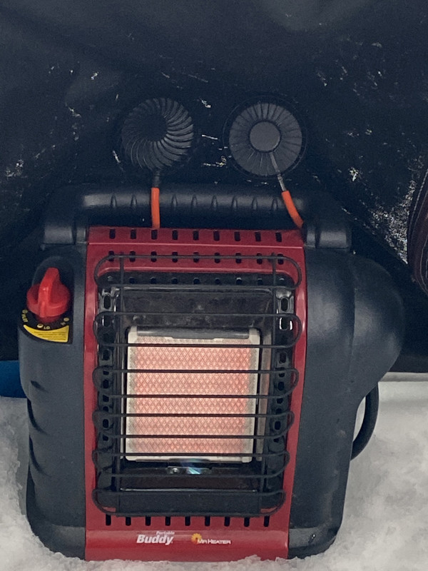 B5C03AF1-24F0-4819-B85C-A1325FA1485D