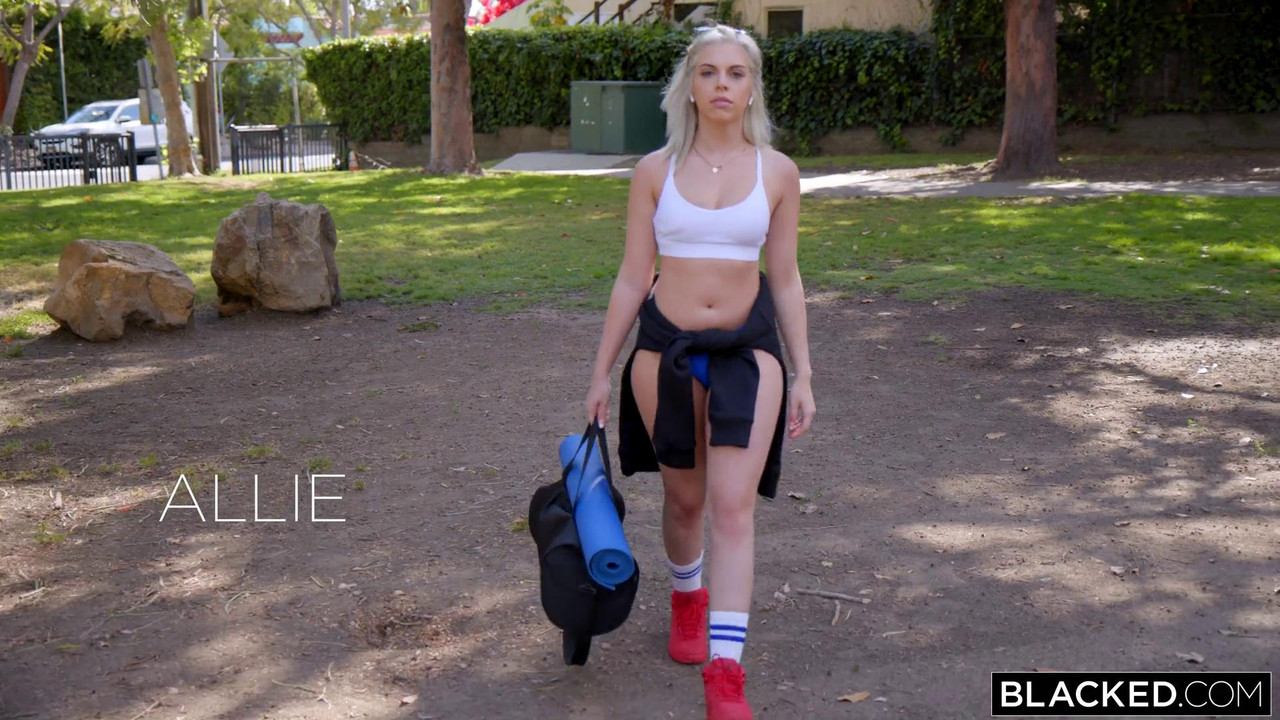 vlcsnap-2023-04-22-19h27m30s056