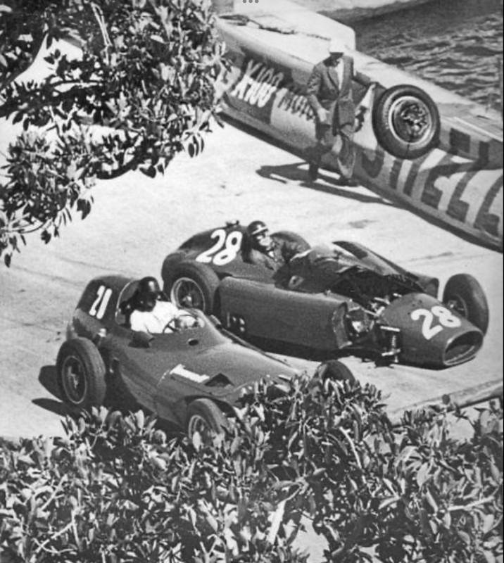 23F5B8D5-8078-445D-B4BE-DA7CDFA480F5