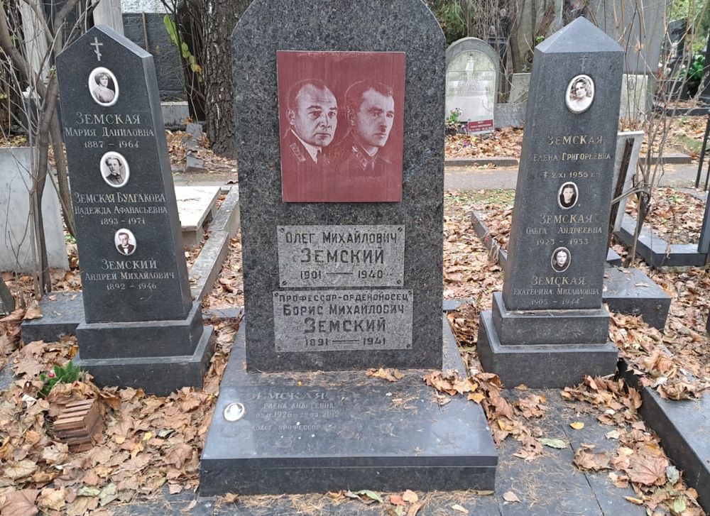 zemskaya-ea-tomb