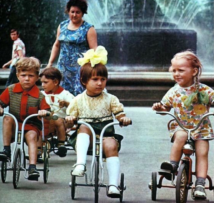 20 вещей из советского детства, которые современным детям не понять