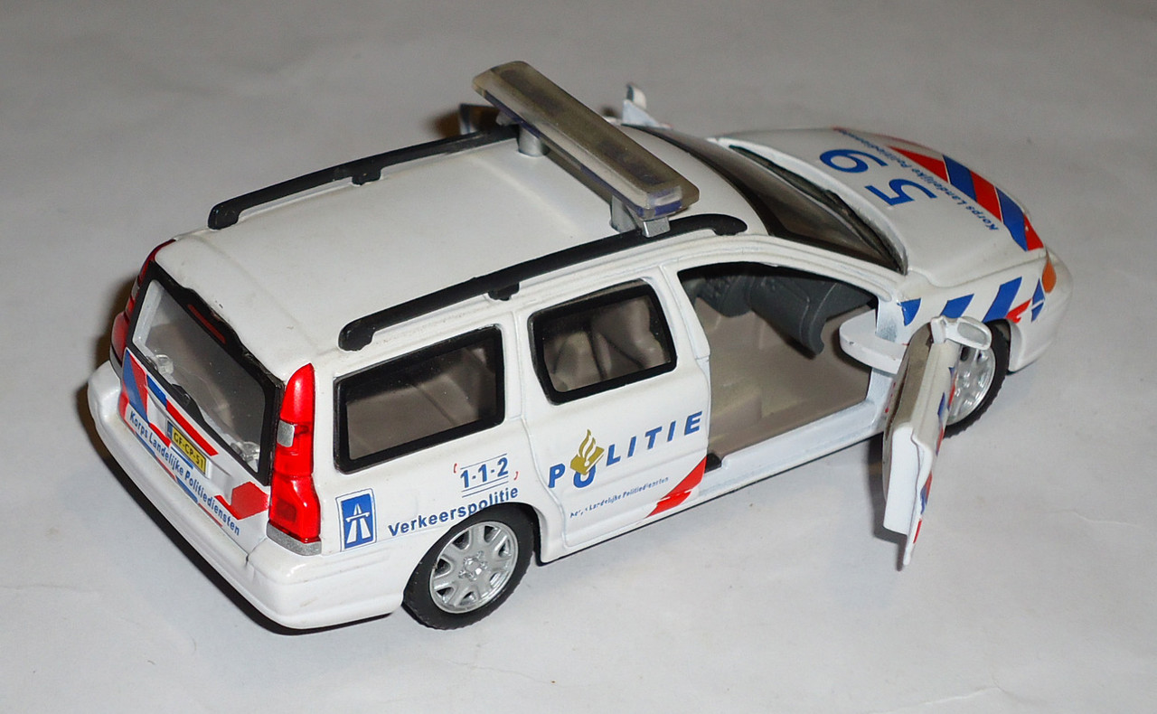 Volvo-V70 Politie2