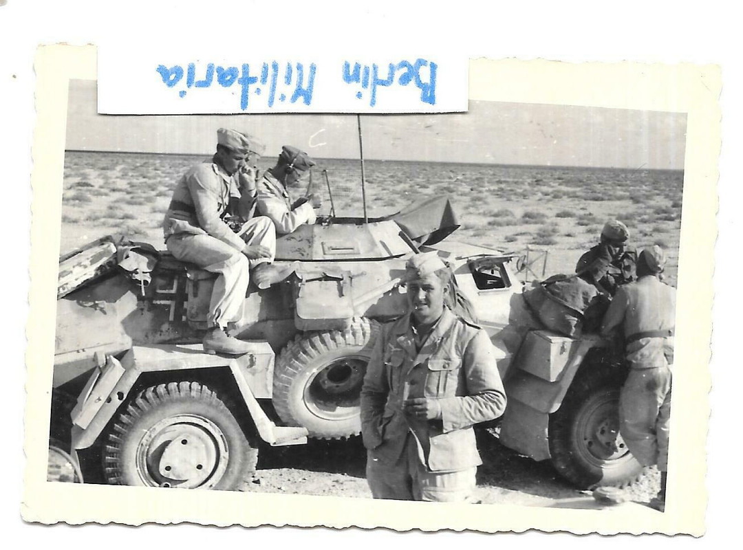 Foto 1941 DAK Panzerspähwagen Sd.Kfz. 222 des Afrikakorps Vormar