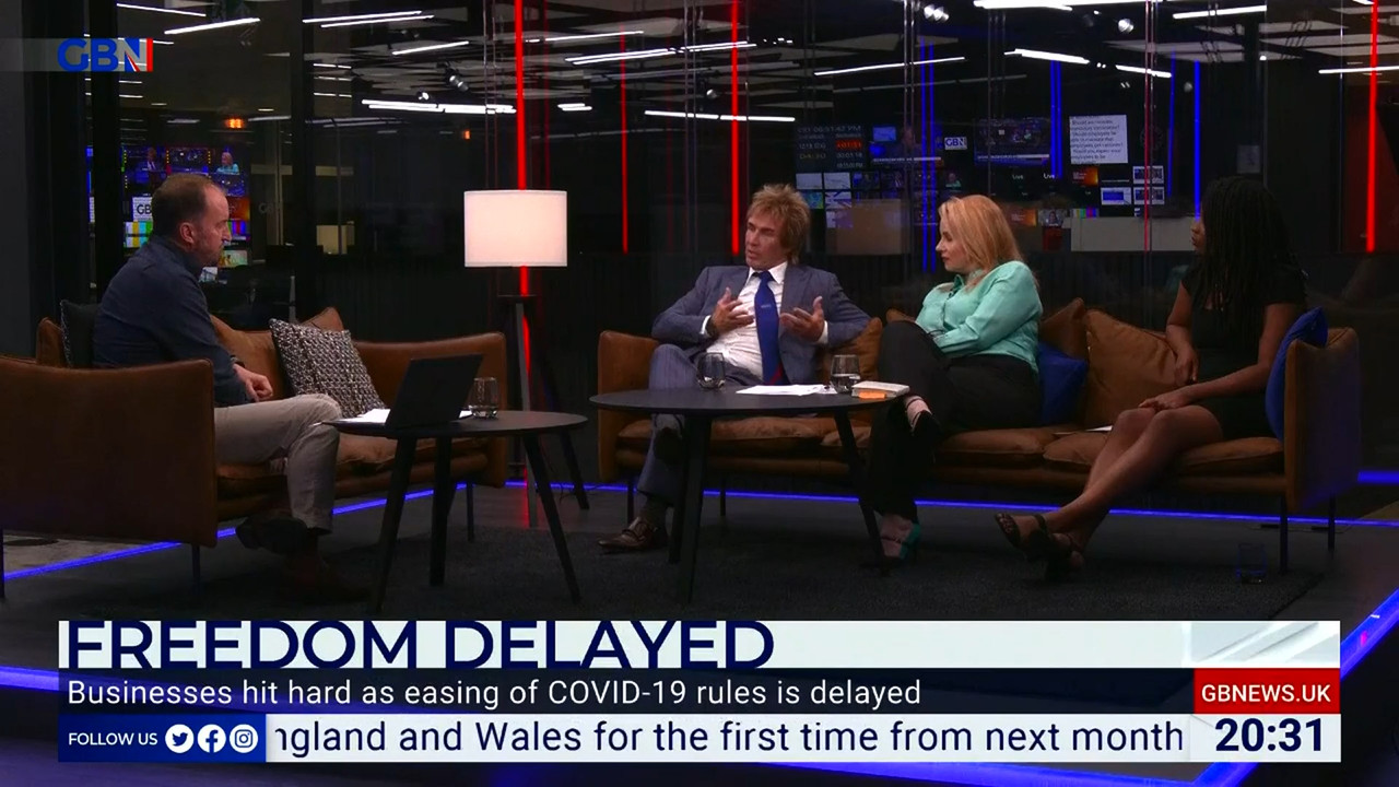 06.20 - 19.00.00 - Sunday Night Live. Interviews, debate and discussi..._001.ts_snapshot_41.25.449