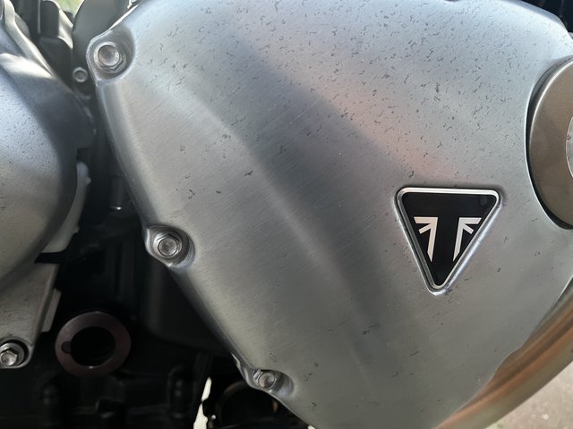 409E8073-3D1F-4E04-8C2A-48439251FDB0