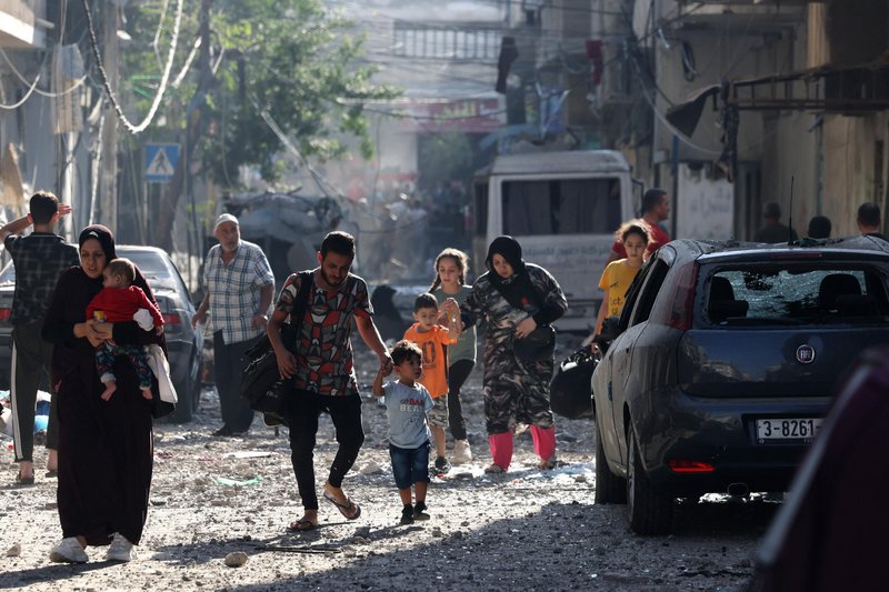 Israel destruye y bombardea casas de Palestinos Israel destruye y bombardea casas de Palestinos