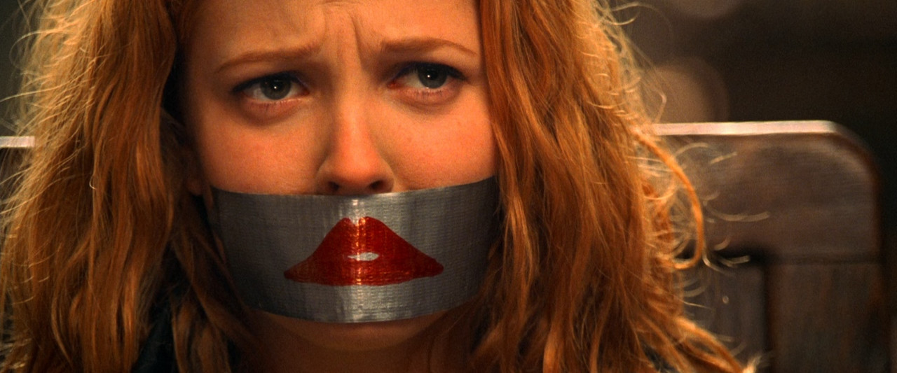 Charlie's Angels (2000).mkv_snapshot_01.15.36_[2018.03.03_18.01.