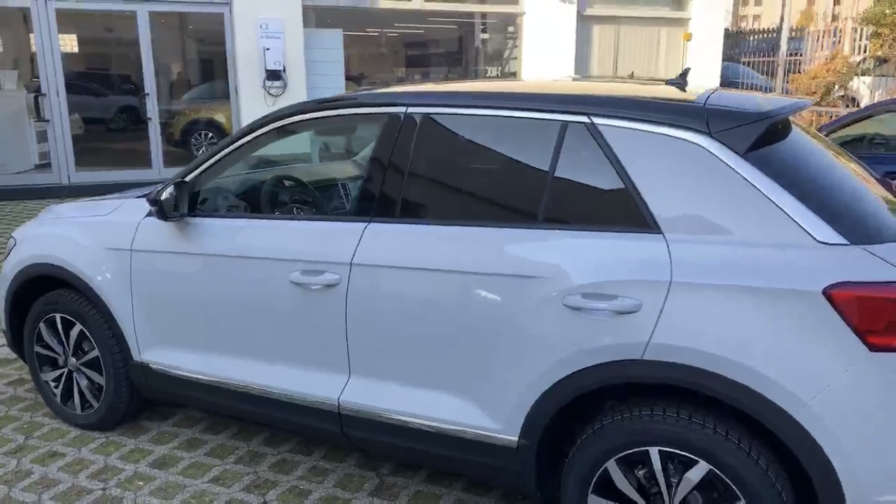 5A41CAAC-A0E3-4B3F-A3EB-2317A255A412