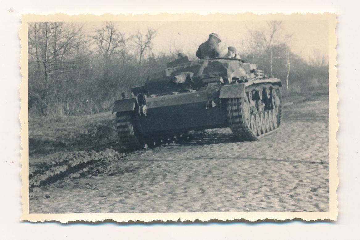 WWII PHOTO STURMGESCHÜTZ1