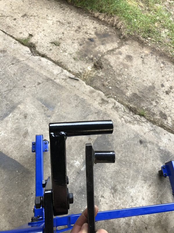 840DDCC4-1857-4DBD-AFCA-9C67B4579065