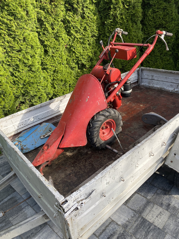 2D63553B-61C9-4591-8A6F-22F45ED38BE7