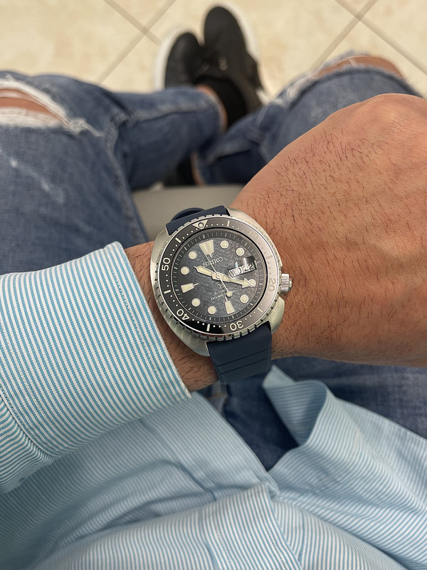 A06BF573-FBC8-4129-B2F2-7C5CE32AFB28