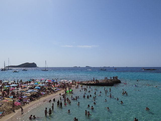 DIA 4 (Miércoles 12/08/2015): Cala Comte y Eivissa ciudad - La otra Ibiza (4)