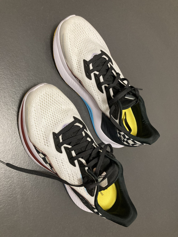 858D7AF4-08B3-4E9B-B798-49866083BB81