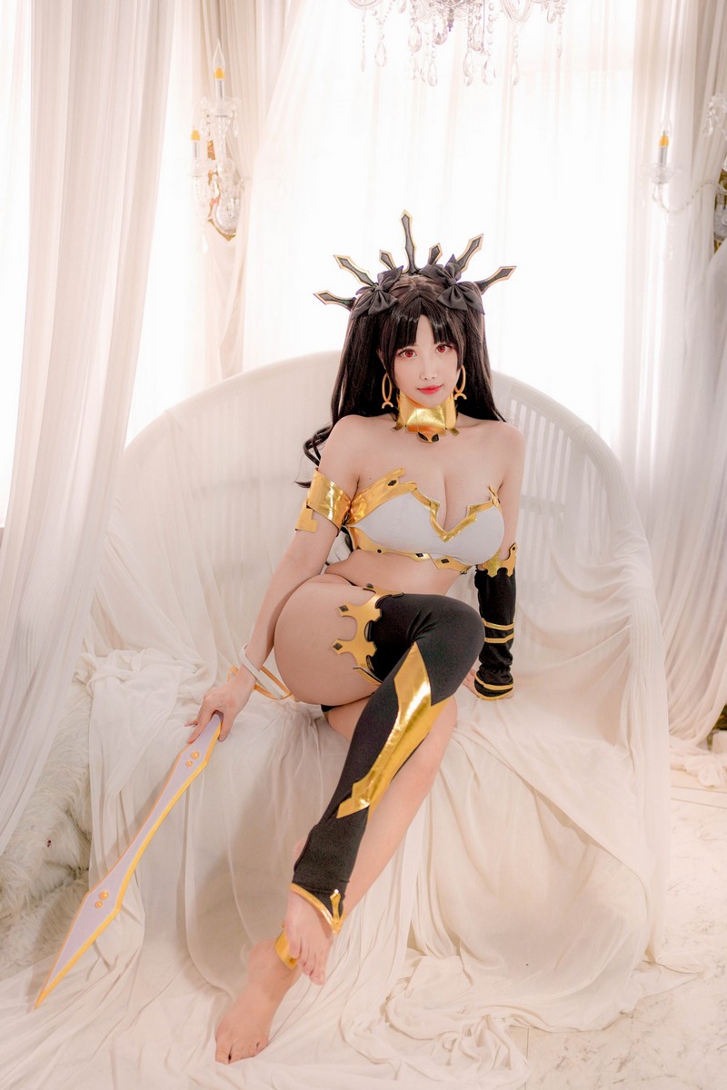 Arty亚缇 Ishtar[20P-37.4M]