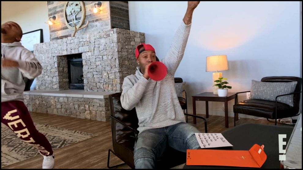 [Image: s8be9qo6i0zy.png]