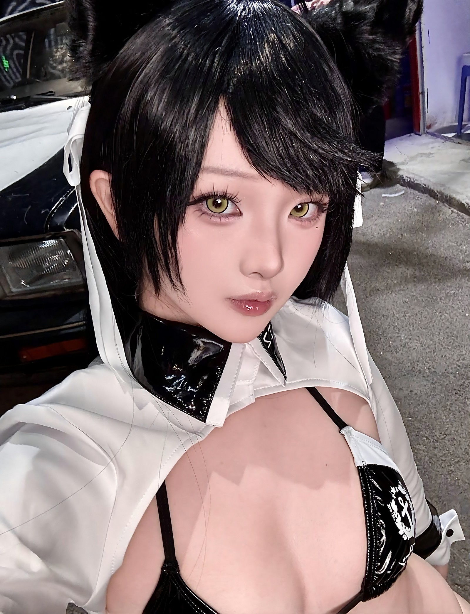 屿鱼 Yuyu 碧蓝航线 爱宕 赛车服 Cosplay 写真图集（114P｜142MB）插图1