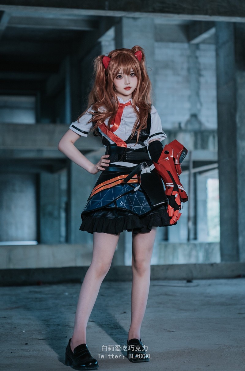 白莉爱吃巧克力 明日香 Cosplay 高清写真【86P｜515.1MB】插图1