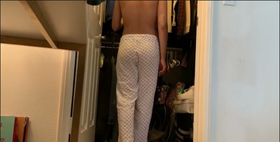 [Image: Voyeur24395085649.jpg]