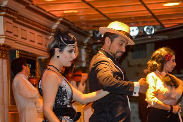 В джазе только девушки или аргентинско-бразильский калейдоскоп В джазе только девушки или аргентинско-бразильский калейдоскоп