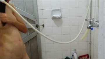 [Image: Voyeur40835123909.jpg]