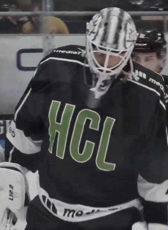 407A0D2C-DAC1-4BD0-B6A6-AAEC19DDD6FE