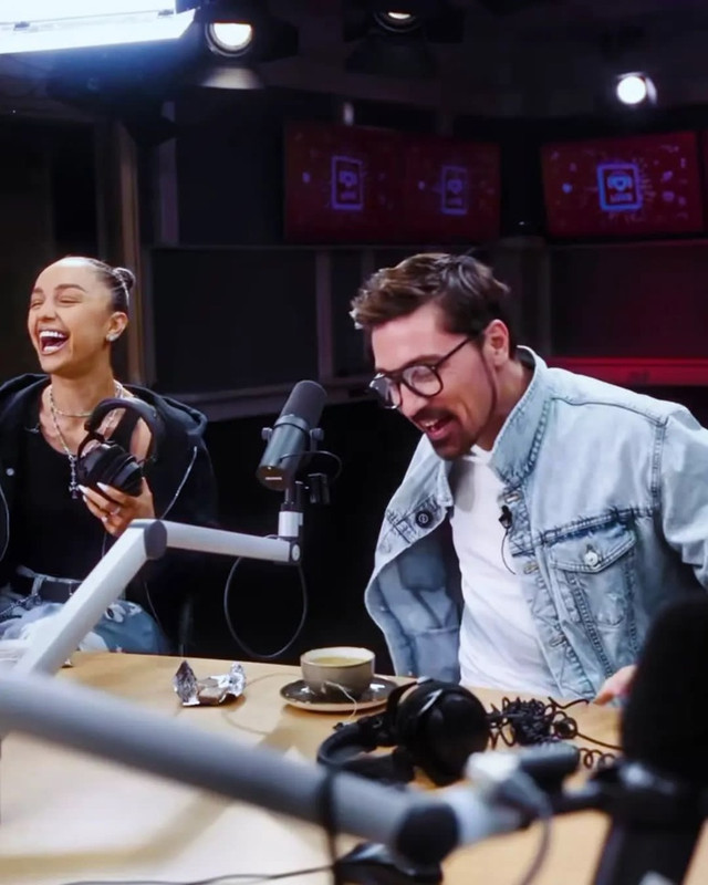 10. Лав радио