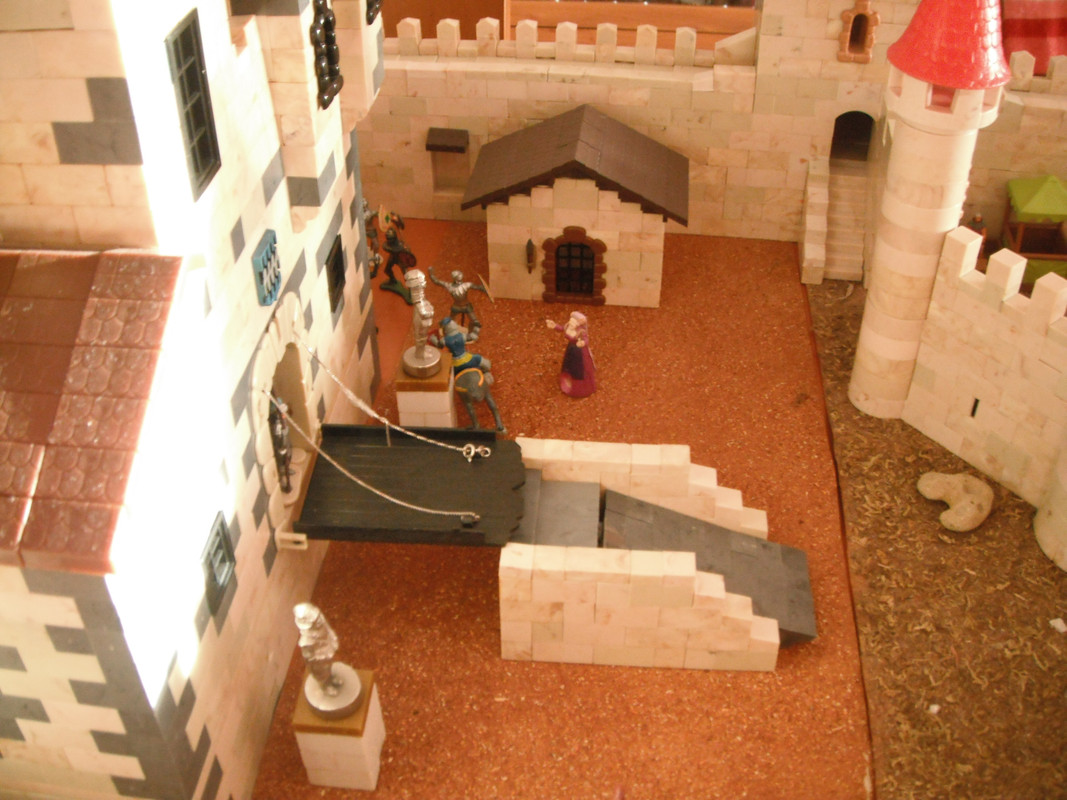 El Castillo de las Dos Puertas - Detalle de la c