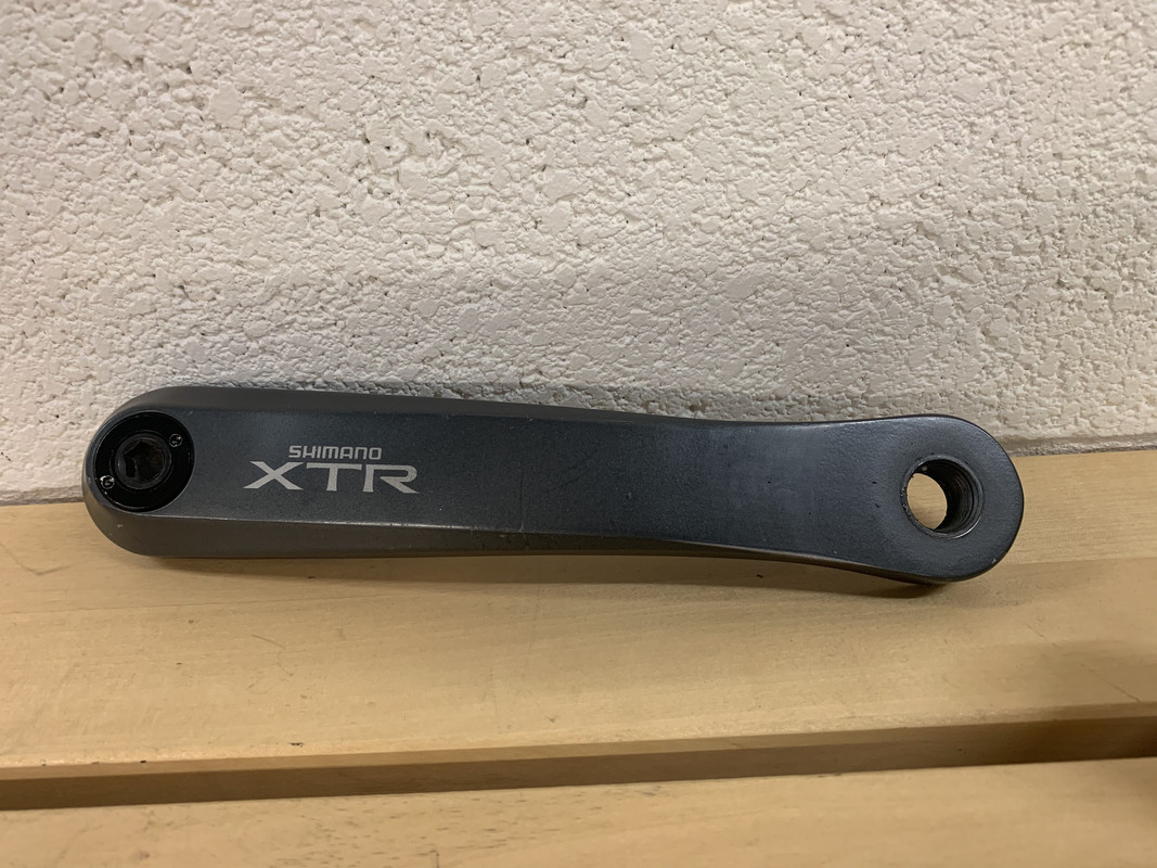 5760BBF5-AE99-4850-A401-9C84CCB0ED31