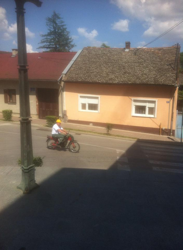 10388096_852552928105750_3447275231333169135_n