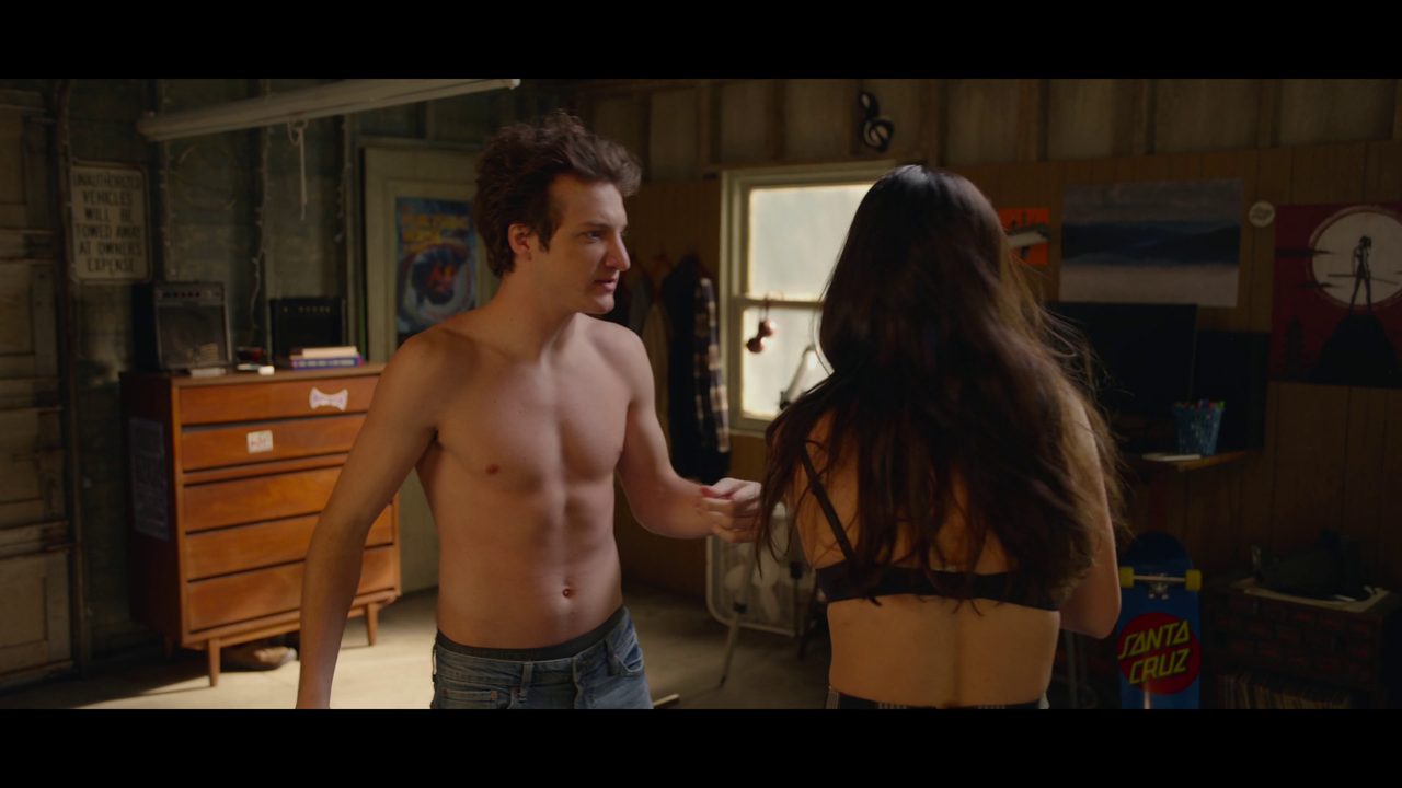 vlcsnap-2023-12-02-01h08m39s238