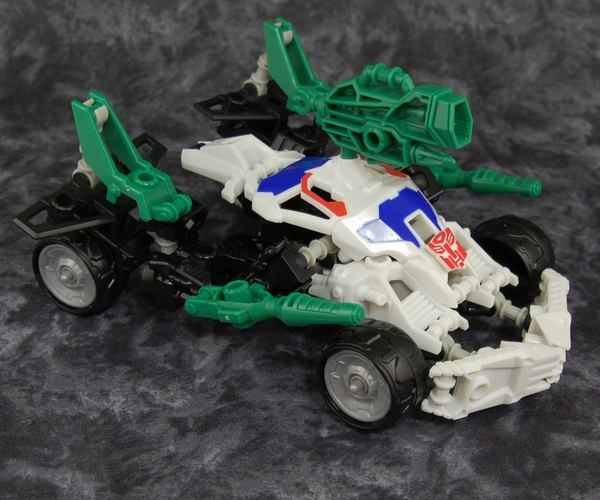 557882_651121921566370_1018154023_n