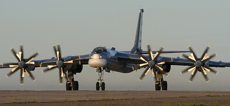 Tupolev-Tu-95-Marina.jpg